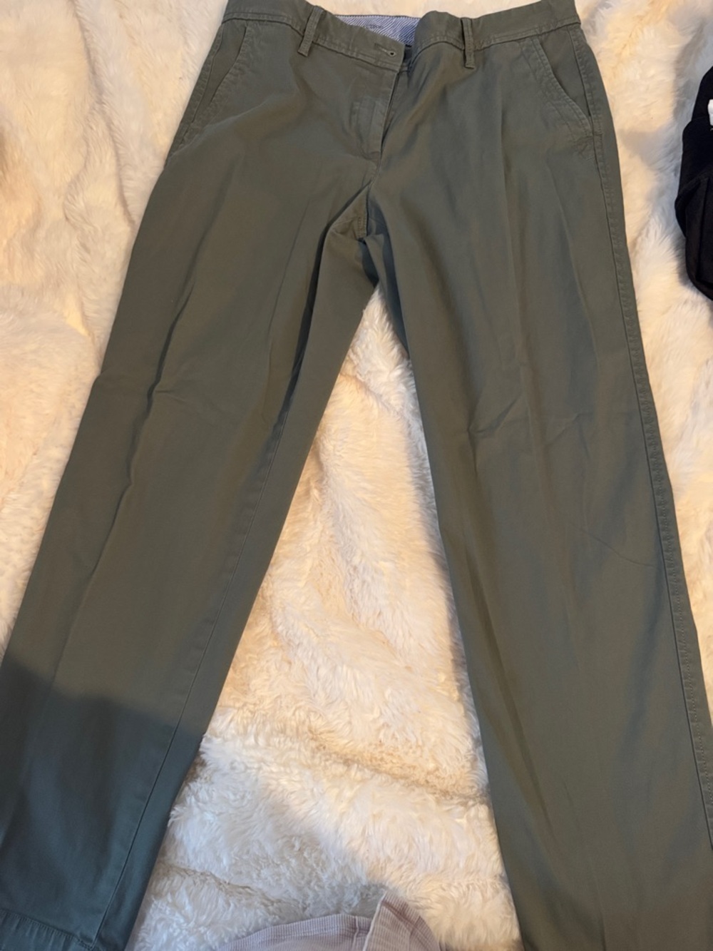 Women’s Straight Fit Chino Pants - Olive Green